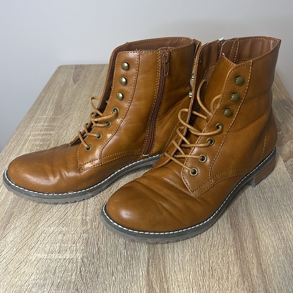 Sonoma Goods For Life® Waterbury Casual Lace Up Women's Boots size 8 Tan - Picture 5 of 8